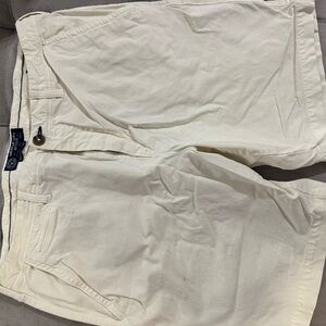 American Eagle Outfitters Cream Flat Front Shorts